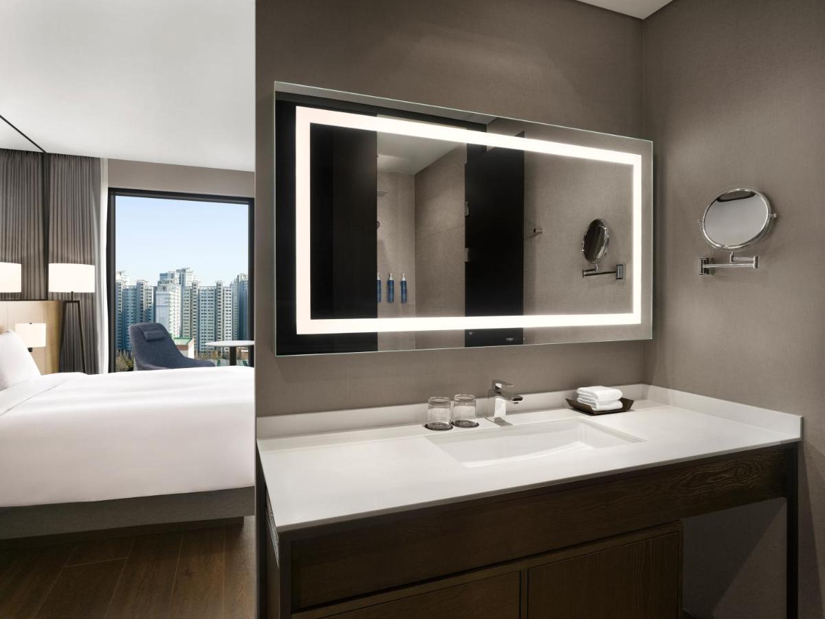 Four Points By Sheraton Suwon Esterno foto
