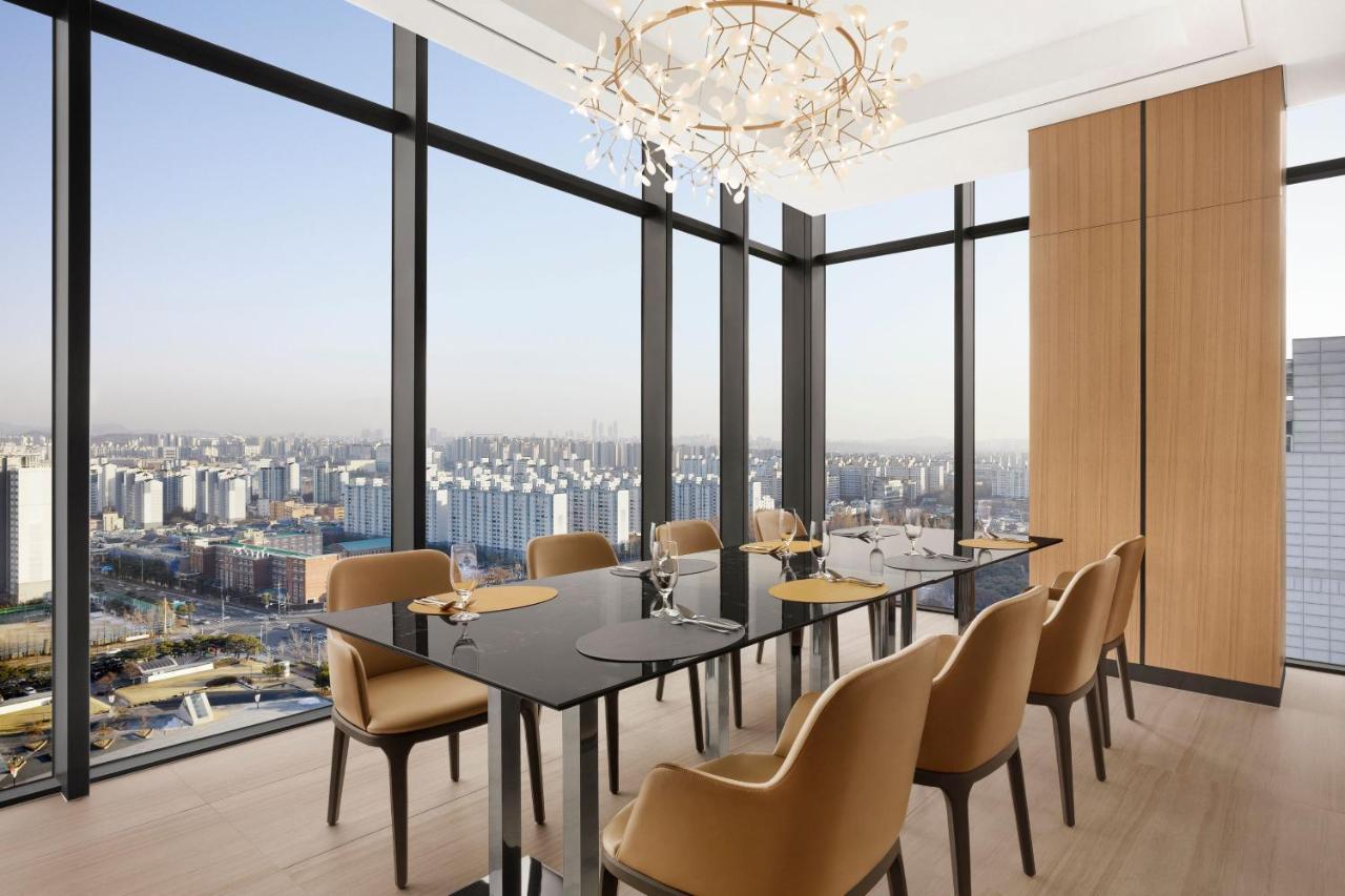 Four Points By Sheraton Suwon Esterno foto