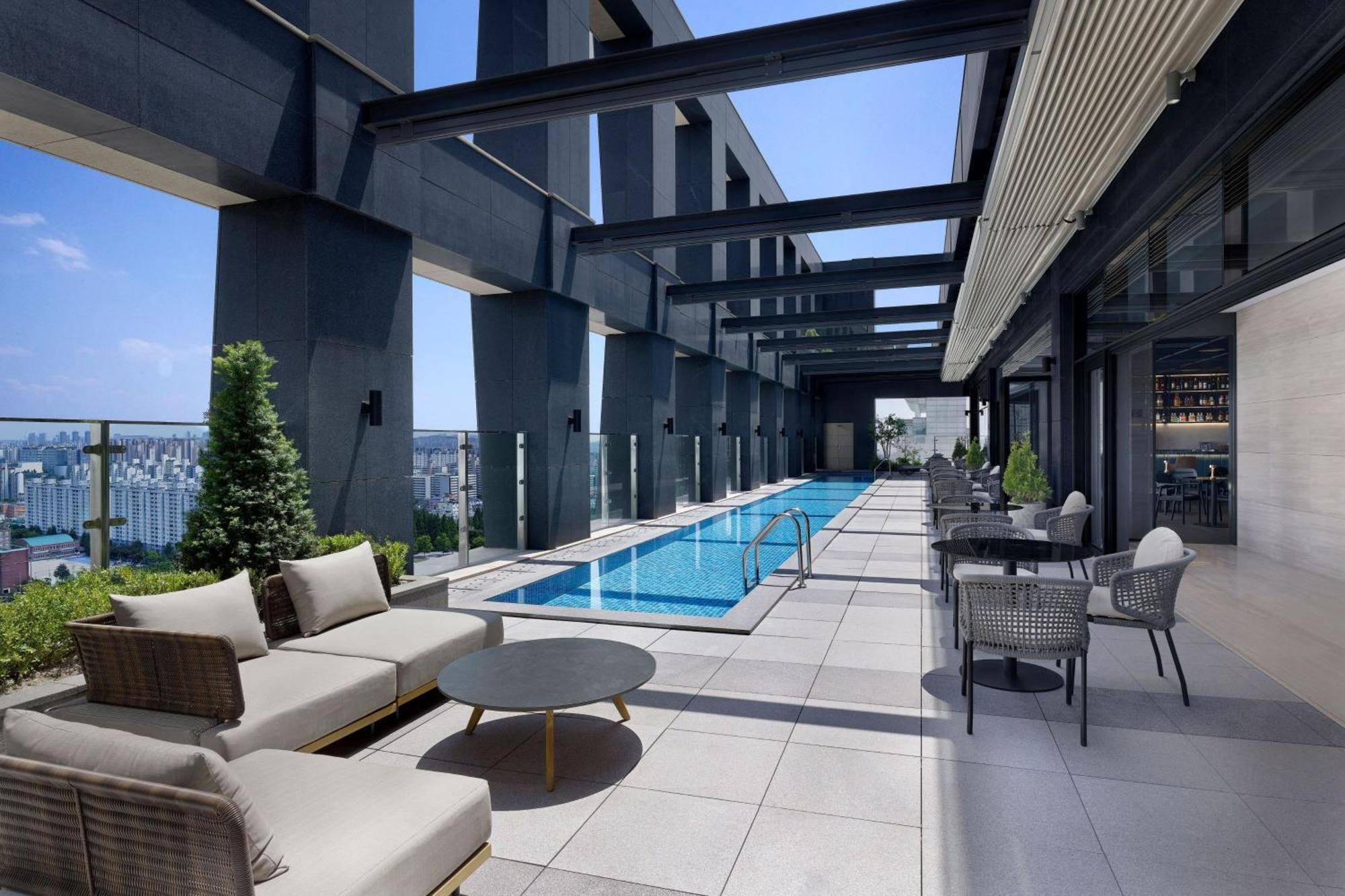 Four Points By Sheraton Suwon Esterno foto