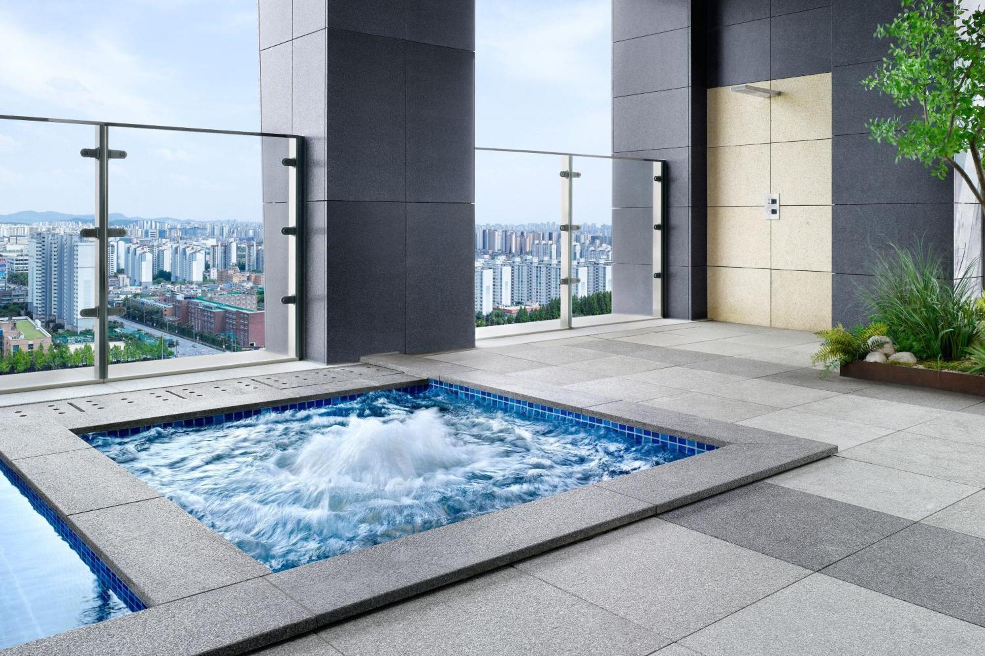 Four Points By Sheraton Suwon Esterno foto